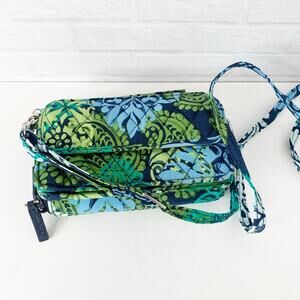 Vera Bradley All In One Crossbody For iPhone 6 Caribbean Sea Blue Green Floral